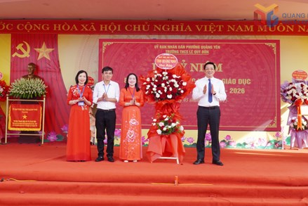 Quảng Ninh: Chủ tịch Ủy ban MTTQ Việt Nam tỉnh dự lễ khai giảng năm học mới tại Trường THCS Lê Quý Đôn