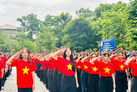 Tri ân và cống hiến qua Hành trình “Tôi yêu Tổ quốc tôi”