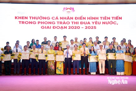 Nghệ An tôn vinh 145 điển hình tiên tiến giai đoạn 2020 - 2025