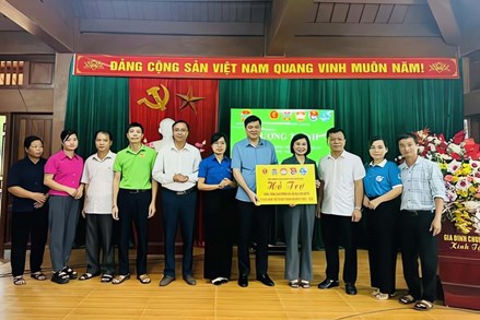 Thái Nguyên: MTTQ và đoàn thể chính trị-xã hội xã Hợp Thành với tuyến đường nông thôn mới “Sáng–xanh–sạch-đẹp”