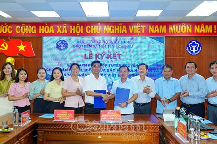 Cà Mau: Ủy ban MTTQ Việt Nam tỉnh ký kết phối hợp với BHXH tỉnh 
