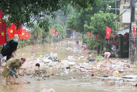 Ủy ban MTTQ Việt Nam tỉnh Đồng Nai kêu gọi ủng hộ đồng bào bị thiệt hại do cơn bão số 10 gây ra