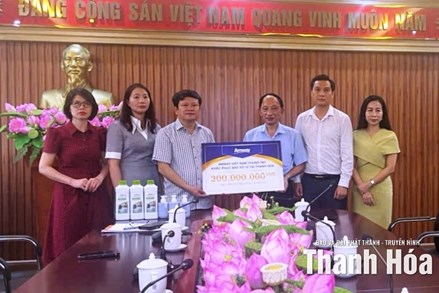 Thanh Hoá: Ủy ban MTTQ Việt Nam tỉnh tiếp nhận ủng hộ khắc phục hậu quả mưa lũ