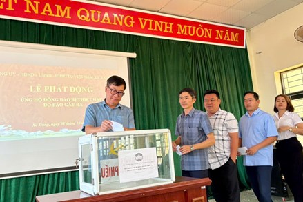 Điện Biên: Uỷ ban MTTQ Việt Nam xã Xa Dung phát động ủng hộ đồng bào bị thiệt hại do bão số 10