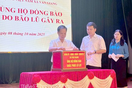 Hưng Yên: Uỷ ban MTTQ Việt Nam xã Văn Giang phát động ủng hộ đồng bào bị thiệt hại do bão số 10