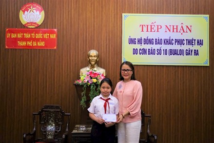 Đà Nẵng: Uỷ ban MTTQ Việt Nam thành phố tiếp nhận hơn 38 triệu đồng ủng hộ đồng bào vùng lũ 