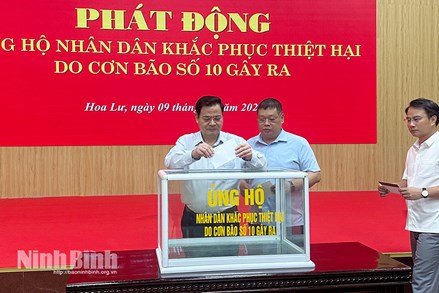 Ninh Bình: Uỷ ban MTTQ Việt Nam phường Hoa Lư phát động quyên góp ủng hộ nhân dân khắc phục thiệt hại do bão số 10