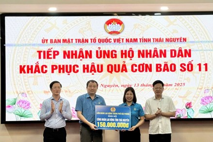 Liên đoàn Lao động TP Hải Phòng hỗ trợ 4 tỉnh bị thiệt hại do mưa lũ sau bão số 11