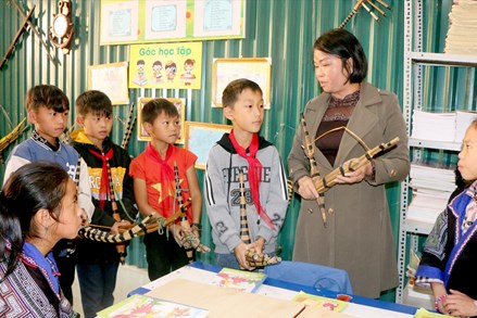 Lào Cai: Hơn 50.000 tỷ đồng đầu tư phát triển toàn diện vùng đồng bào dân tộc thiểu số và miền núi