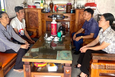Ninh Bình: Nghĩa tình đồng bào trong bão, lũ