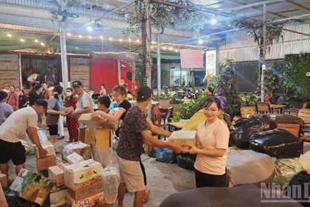 Đồng Tháp hướng về đồng bào vùng bão, lũ