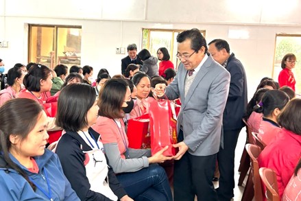 Công đoàn Việt Nam dành hơn 6.000 tỷ đồng chăm lo Tết cho người lao động