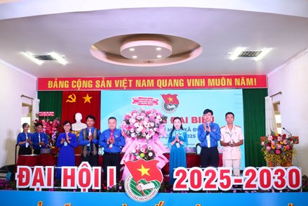 Lâm Đồng: Tuổi trẻ các xã, phường Lâm Đồng khởi đầu nhiệm kỳ mới với khí thế rực rỡ