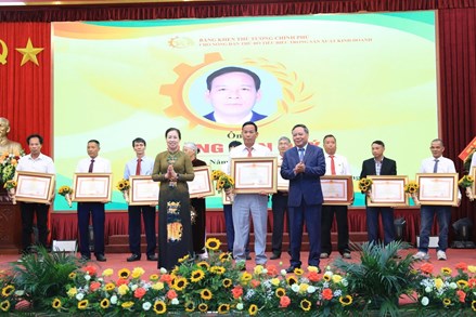 Hội Nông dân TP Hà Nội vinh danh Nông dân Thủ đô xuất sắc, phát huy vai trò “Tiên phong, đổi mới, sáng tạo“