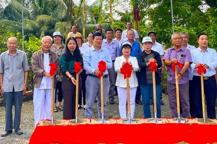 An Giang: Ủy ban MTTQ Việt Nam xã Nhơn Mỹ khởi công xây dựng hai cầu giao thông nông thôn