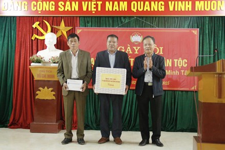 Cao Bằng: Ngày hội Đại đoàn kết toàn dân tộc tại xóm Bình Minh, xã Minh Tâm