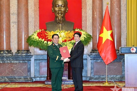 Lễ trao quyết định bổ nhiệm Chủ nhiệm Tổng cục Chính trị Quân đội nhân dân Việt Nam