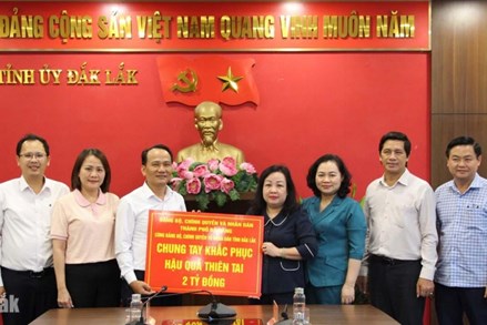 Đà Nẵng hỗ trợ 2 tỷ đồng giúp người dân Đắk Lắk khắc phục hậu quả bão số 13