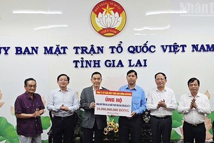 Gia Lai: Ủy ban MTTQ Việt Nam tỉnh tiếp nhận ủng hộ khắc phục hậu quả bão số 13 