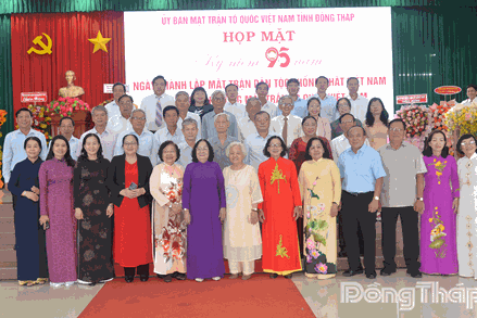 Đồng Tháp: Ủy ban MTTQ Việt Nam tỉnh kỷ niệm 95 năm Ngày thành lập Mặt trận Dân tộc Thống nhất Việt Nam 