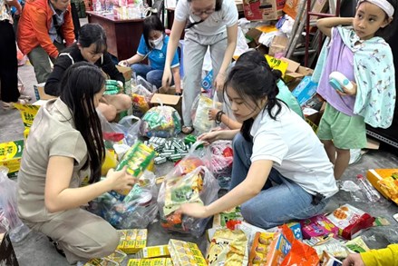 TP Hồ Chí Minh: Ủy ban MTTQ Việt Nam thành phố phát động tiếp nhận khẩn hỗ trợ đồng bào vùng bão lũ
