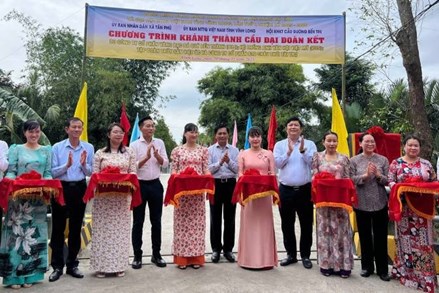 Vĩnh Long: Ủy ban MTTQ Việt Nam tỉnh khánh thành cầu Đại đoàn kết 