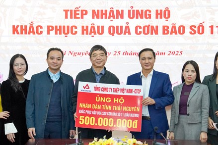 Thái Nguyên: Ủy ban MTTQ Việt Nam tỉnh tiếp nhận 500 triệu đồng khắc phục hậu quả mưa lũ 