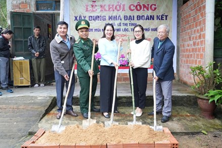 TP Huế: Xây dựng nhà Đại đoàn kết và sửa chữa nhà ở cho người có công Phú Lộc