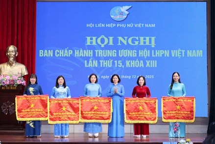 Đổi mới, sáng tạo, cụ thể hoá đưa Nghị quyết Đại hội Đảng, Đại hội Mặt trận Tổ quốc và Đại hội đại biểu Phụ nữ các cấp vào cuộc sống
