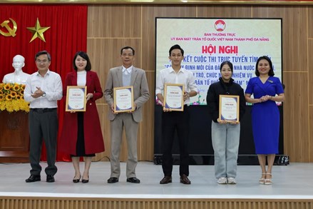 Đà Nẵng: Ủy ban MTTQ Việt Nam thành phố trao 44 giải cuộc thi trực tuyến tìm hiểu các quy định mới về Mặt trận