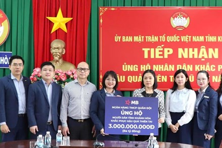Khánh Hòa: Ủy ban MTTQ Việt Nam tỉnh tiếp nhận 8 tỷ đồng hỗ trợ người dân khắc phục hậu quả mưa lũ
