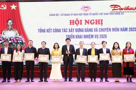 Nghệ An: Ủy ban MTTQ Việt Nam tỉnh tổ chức Hội nghị tổng kết công tác xây dựng Đảng và công tác chuyên môn năm 2025