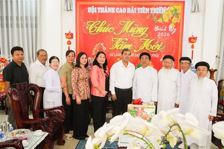 Vĩnh Long: Ủy ban MTTQ Việt Nam tỉnh thăm, chúc Tết các cơ sở tôn giáo