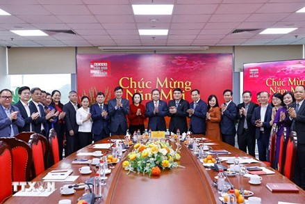 Chủ tịch Quốc hội Trần Thanh Mẫn giao nhiệm vụ cho các Ủy ban của Quốc hội
