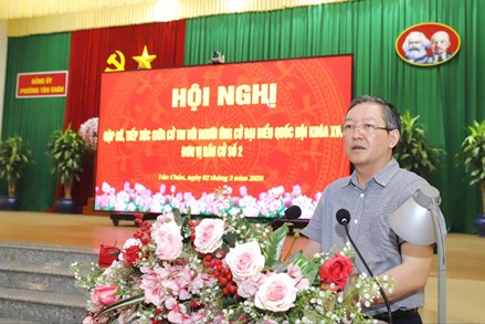 Phó Chủ tịch UBTW MTTQ Việt Nam, Chủ tịch Trung ương Hội Nông dân Việt Nam Lương Quốc Đoàn tiếp xúc cử tri An Giang