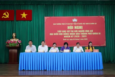 Thành phố Hồ Chí Minh: Ứng cử viên đại biểu HĐND thành phố tiếp xúc cử tri tại đơn vị bầu cử số 40
