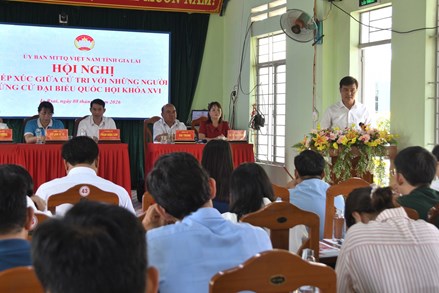 Phó Chủ tịch UBTƯ MTTQ Việt Nam, Bí thư thứ nhất Trung ương Đoàn Bùi Quang Huy tiếp xúc cử tri tại đơn vị bầu cử số 6, tỉnh Gia Lai 