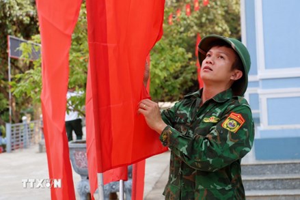 Cà Mau: Từ đảo Hòn Chuối, cử tri phấn khởi hướng về Ngày hội non sông