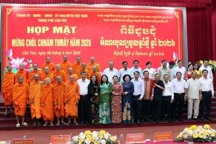 Cần Thơ: Ủy ban MTTQ Việt Nam thành phố chúc mừng Tết cổ truyền Chôl Chnăm Thmây của đồng bào Khmer năm 2026
