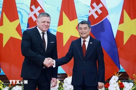 Thủ tướng Việt Nam và Slovakia nhất trí nâng cấp quan hệ lên Đối tác Chiến lược