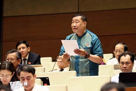 Đại biểu Quốc hội đề xuất nâng lương cơ sở lên 2,65-2,7 triệu đồng