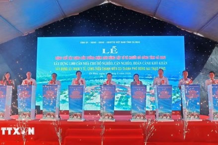 Cà Mau tập trung xây dựng 1.000 căn nhà giúp người nghèo an cư lạc nghiệp