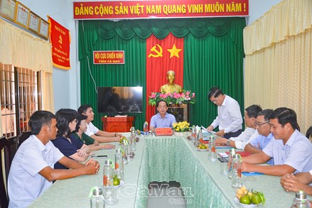 Cà Mau: Chủ tịch Ủy ban MTTQ Việt Nam tỉnh làm việc với Hội Cựu chiến binh tỉnh 