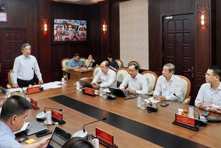 Thành phố Hồ Chí Minh: Chủ tịch Ủy ban MTTQ Việt Nam thành phố làm việc với Sở Y tế thành phố