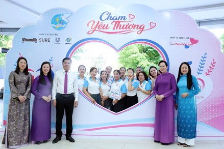 Trung ương Hội LHPN Việt Nam mít tinh hưởng ứng Ngày Gia đình Việt Nam 
