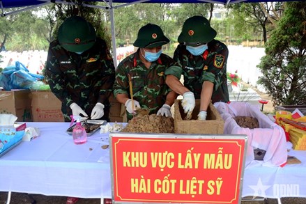 Thanh Hóa: Lấy mẫu ADN hơn 1.000 hài cốt liệt sĩ tại Nghĩa trang Hàm Rồng