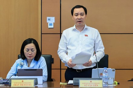 Đại biểu Quốc hội đề xuất miễn phí đào tạo nhân lực ngành xuất bản
