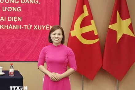 Tiếp thêm động lực và niềm tin cho cộng đồng người Việt Nam ở nước ngoài