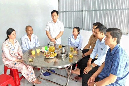Cà Mau đẩy nhanh tiến độ xây dựng hơn 1.000 căn nhà cho hộ khó khăn