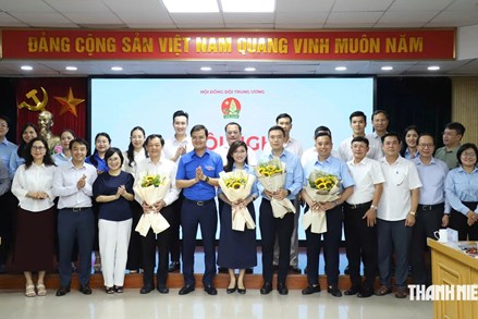 Hội nghị lần thứ nhất Hội đồng Đội Trung ương khóa X